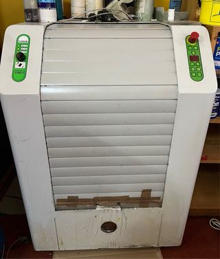 Máquina tintometría+ batidora