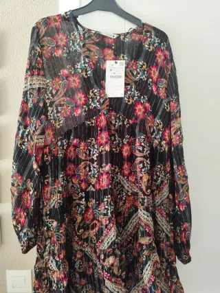Vestido Zara estampado floral talla M
