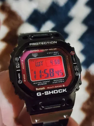 Reloj Casio G-Shock GMW-B5000 Rojo