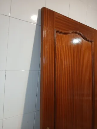 Puerta de madera interior 80cm