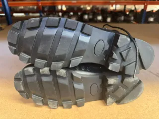 Botas militares negras