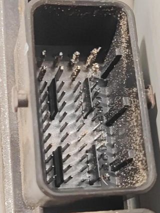 Centralita motor uce dacia 8201082039 logan 313184