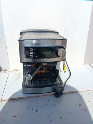 Cafetera Cecotec Power Espresso 20