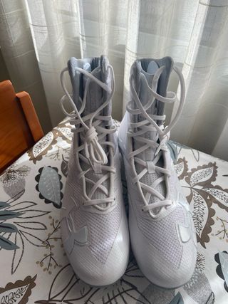 Botas de fútbol americano Under Armour Highlight
