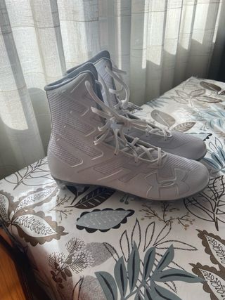 Botas de fútbol americano Under Armour Highlight
