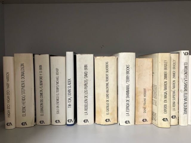 56 libros ACERVO Ciencia Ficción