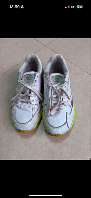 Adidas Falcon Edición Limitada