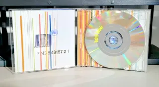 DAVID BOWIE: 'hours...'