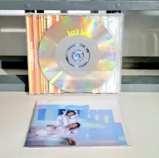 DAVID BOWIE: 'hours...'