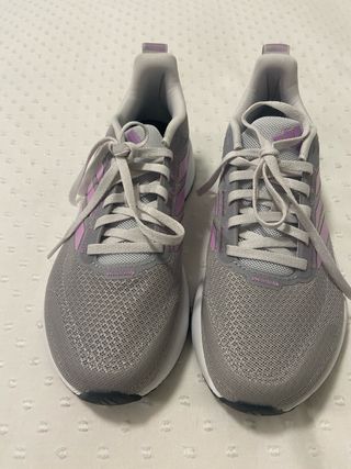 Zapatillas Adidas Runfalcon Gris y Rosas