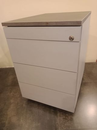 Sillas de oficina/despacho naranja y negras