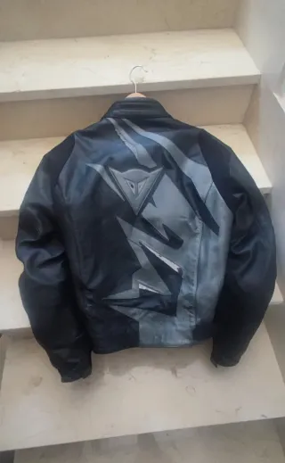 Chaqueta Dainese Piel Talla 54 Negra/Gris
