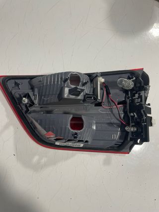 Piloto trasero Izquierdo BMW