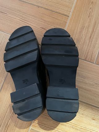 Mocasines ZARA piel negros talla 39