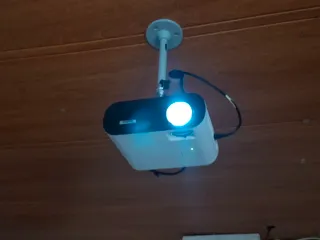 Proyector Wimius K5 Blanco y Negro