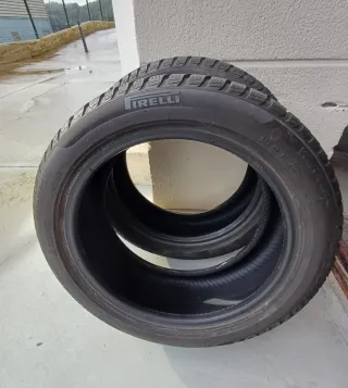 Neumáticos Pirelli 205/50/17 93H