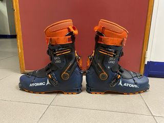 Botas Esquí Travesía Atomic Backland modelo clasic