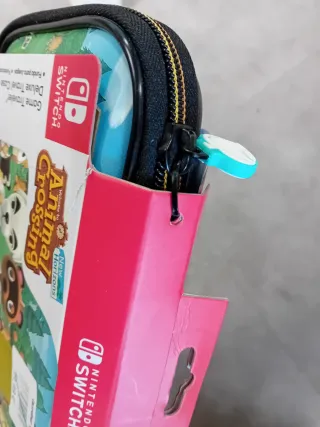 Funda Nintendo Switch Animal Crossing Precintada