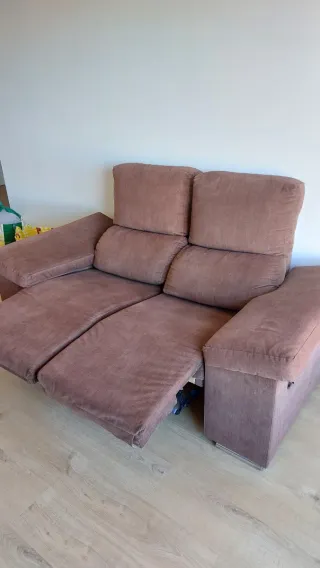 Sofá de 2 plazas marrón