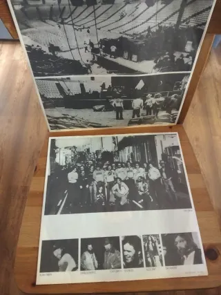 Genesis Seconds Out LP