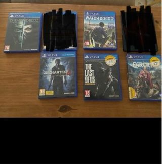 PS4 slim(PlayStation 4) Negra + 2 Mandos, 7 juegos