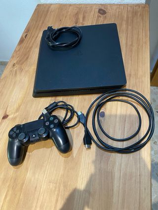 PS4 slim(PlayStation 4) Negra + 1 Mando, 5 juegos
