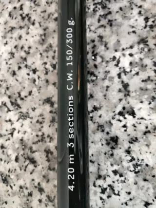 Caña de pesca nueva Vercelli Lupara 420