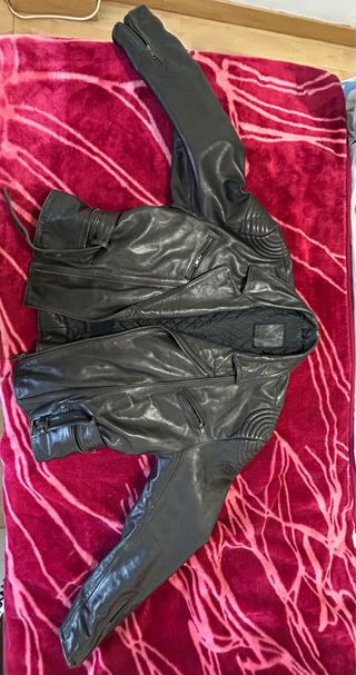 Chaqueta de cuero para moto