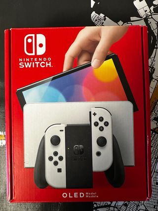 Nintendo Switch OLED Bianca e Nera