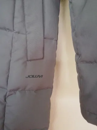 Plumífero largo marrón con capucha