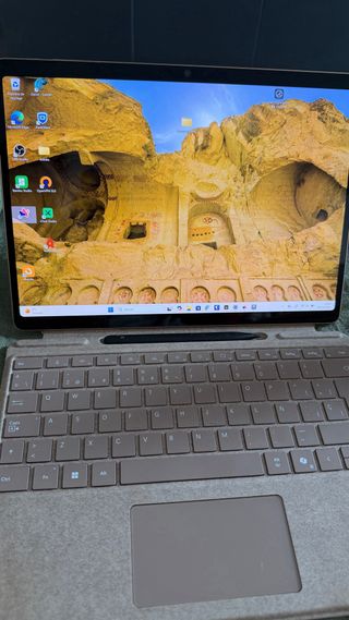 Microsoft Surface Pro 11 OLED 13" Snapdragon Elite