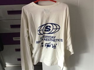 Camiseta Scuffers manga larga blanco roto.