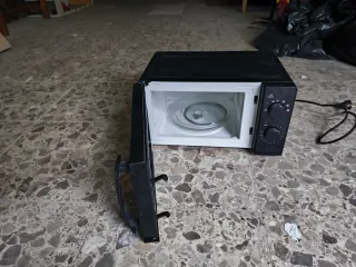 Microondas Taurus Negro