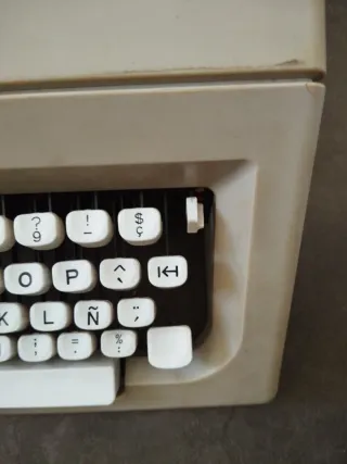 Olivetti Lettera 25 Máquina de Escribir Vintage