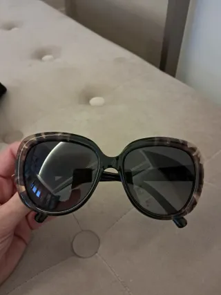 Occhiali da sole donna neri e marroni