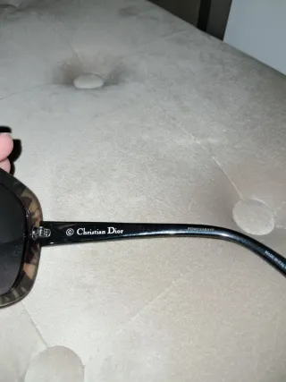 Occhiali da sole donna neri e marroni