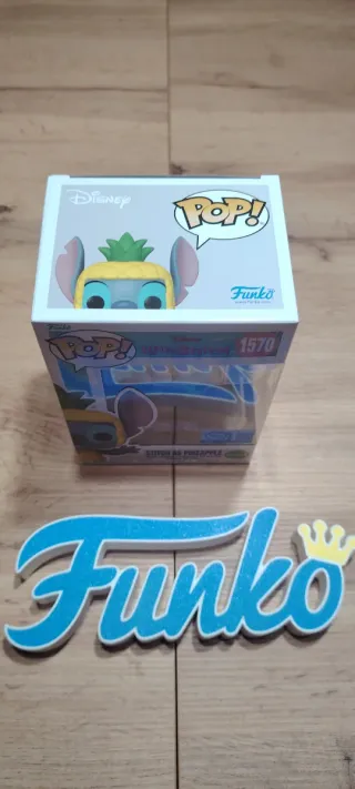 Funko Pop! Stitch como Piña 1570 Disney