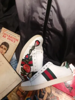 Zapatillas Gucci Blancas Bordadas