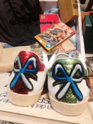 Zapatillas Gucci Blancas Bordadas