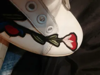 Zapatillas Gucci Blancas Bordadas