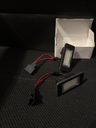 Luces LED Matrícula Coche