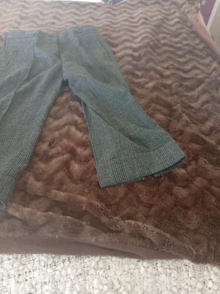 Pantalón invierno Adolfo Domínguez gris burdeos