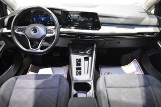 Volkswagen Golf VIII 1.5 TSI 150 CV DSG LIFE