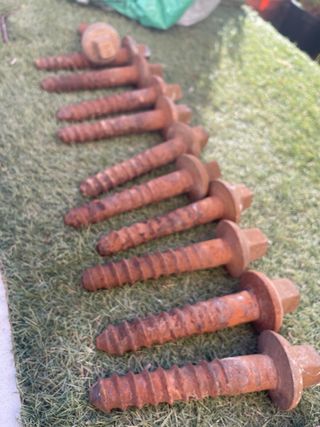 Tornillos de ferrocarril