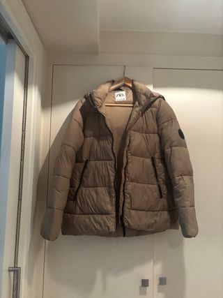 Plumífero Zara Mujer Beige