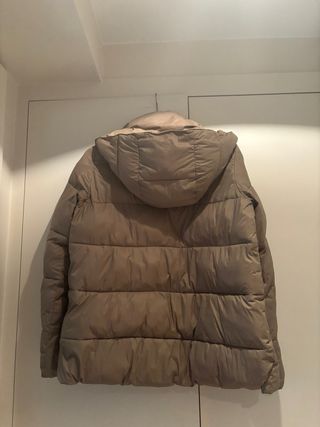 Plumífero Zara Mujer Beige