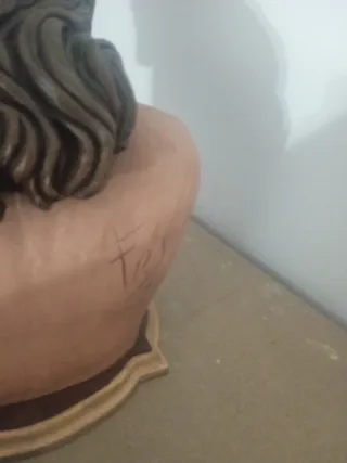 Busto Cristo con corona de espinas