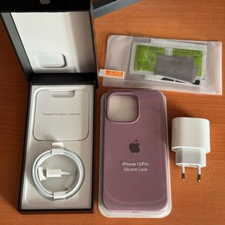 iPhone 13 Pro 256GB + Caricabatterie + Custodia