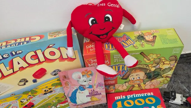 Lote Juguetes y Libros Infantiles