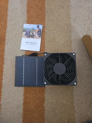 Ventilador Solar con Panel Manual